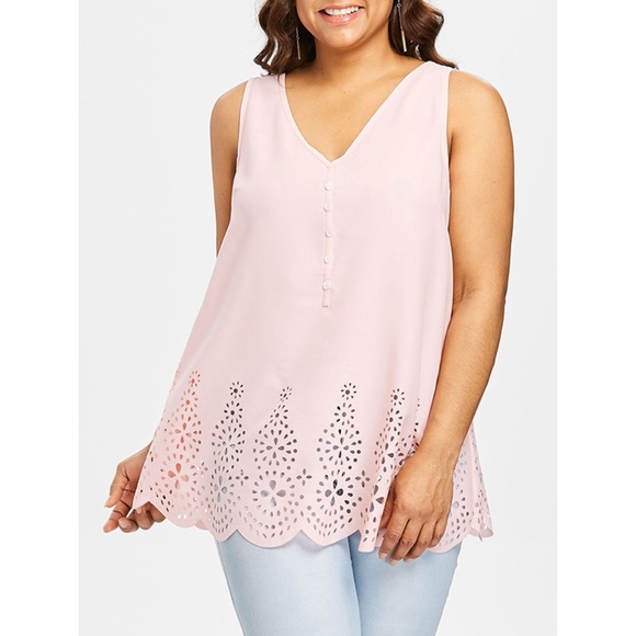 plus size light pink tank top